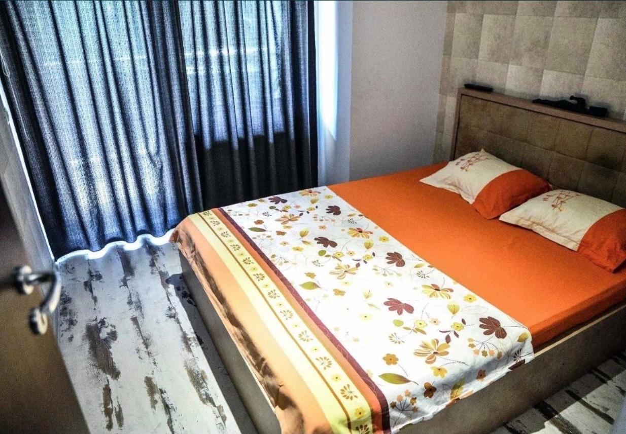 Wild Africa Apartament Мамая Екстериор снимка